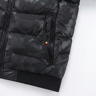 Hooded camo puffer jacket “Nightshade” N4