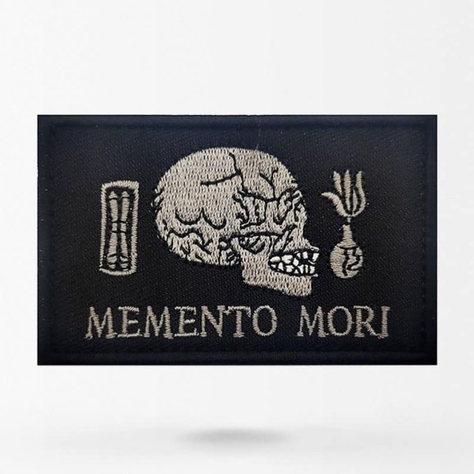 Memento mori patch Square Classic