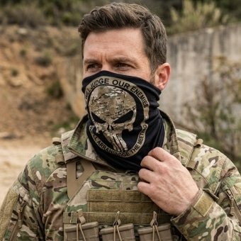 Skull neck gaiter “Metting with god”
