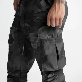 Black camo sweatpants
