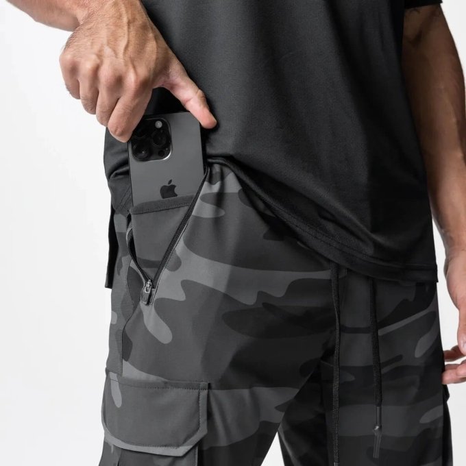 Black camo sweatpants