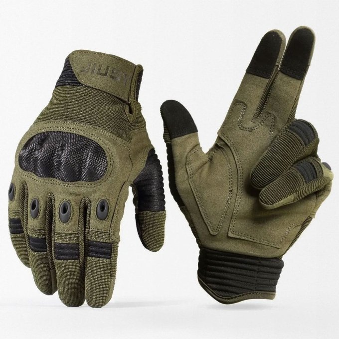 Tactical gloves with hard knuckles