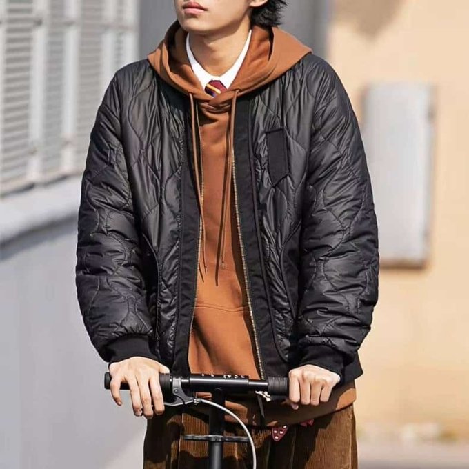 Bomber jacket liner - Image 3