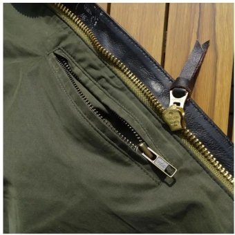 Type a2 leather flight jacket olive lining
