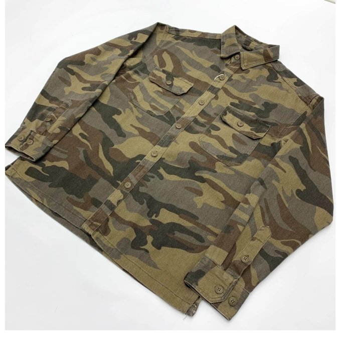 Green camo button shirt - Image 3