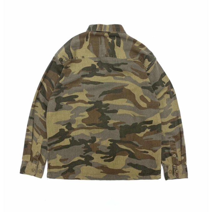 Green camo button shirt - Image 2
