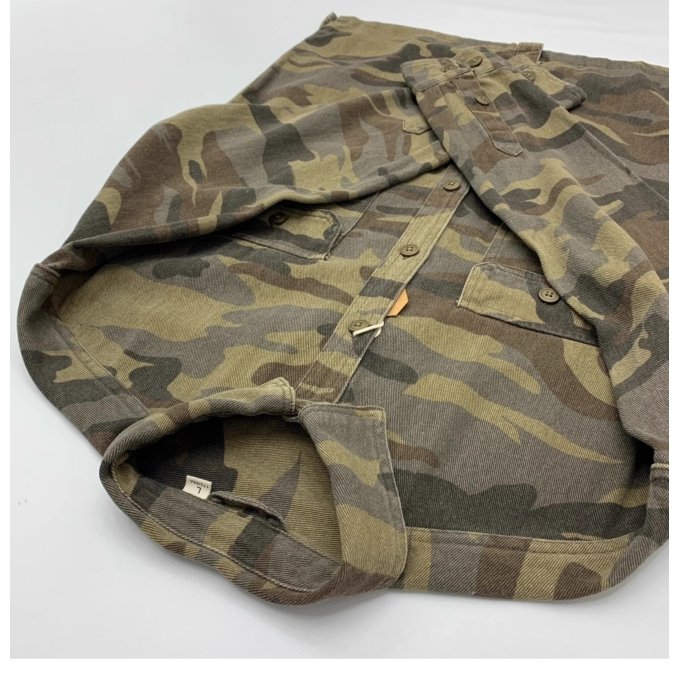 Green camo button shirt - Image 11