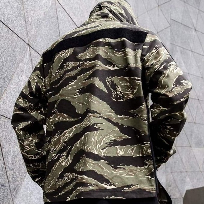 Tiger stripe anorak windbreaker - Image 4
