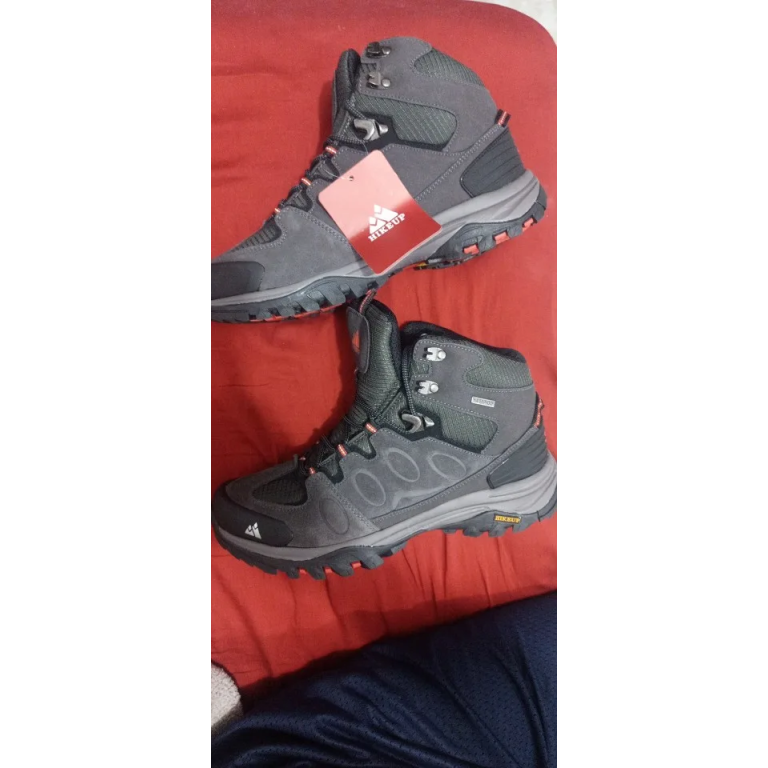 Waterproof Suede Hiking Boots Black photo review