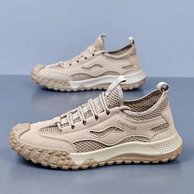 Army training shoes Desert Tan