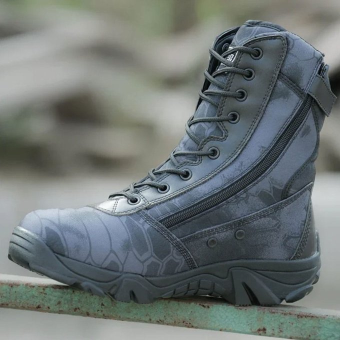 Black Camo combat boots - Kryptek Typhon