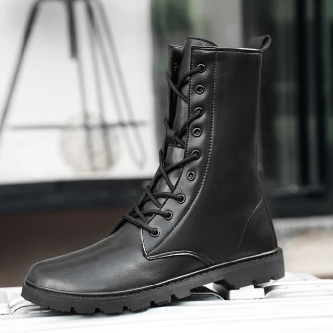 Genuine leather military boots