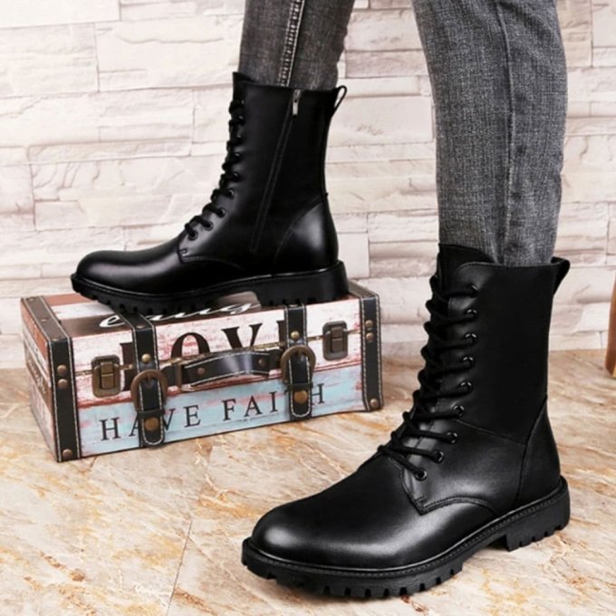 Leather combat boots with zipper