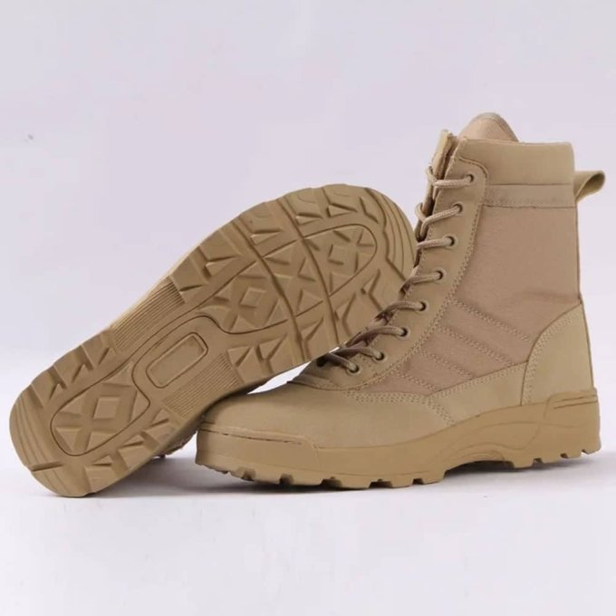 Lightweight tactical boots with zipper Desert Tan