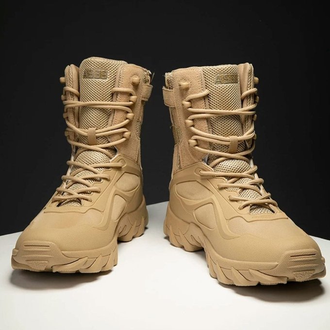 Lighweight Combat Boots Cold Weather Desert Tan
