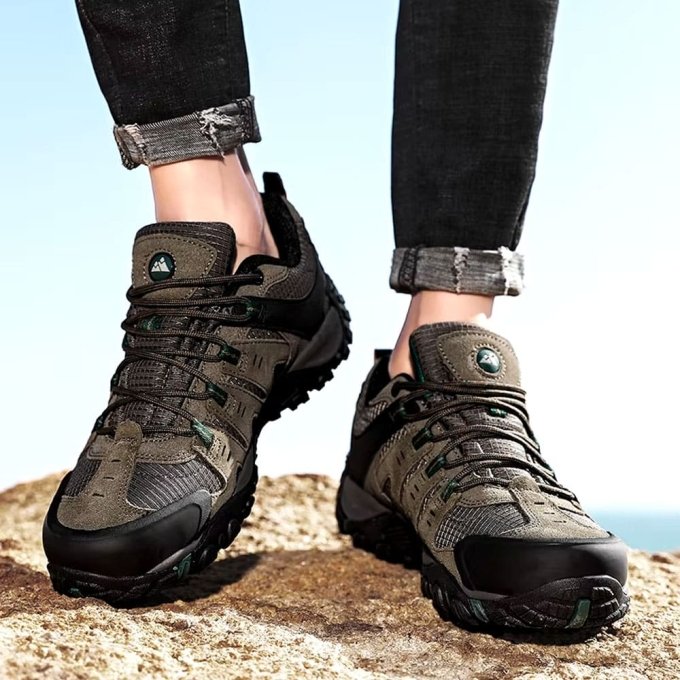 Tactical hiking shoes "Mountain" Khaki