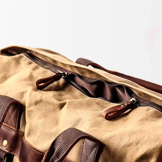 Vintage military duffle bag - Image 8