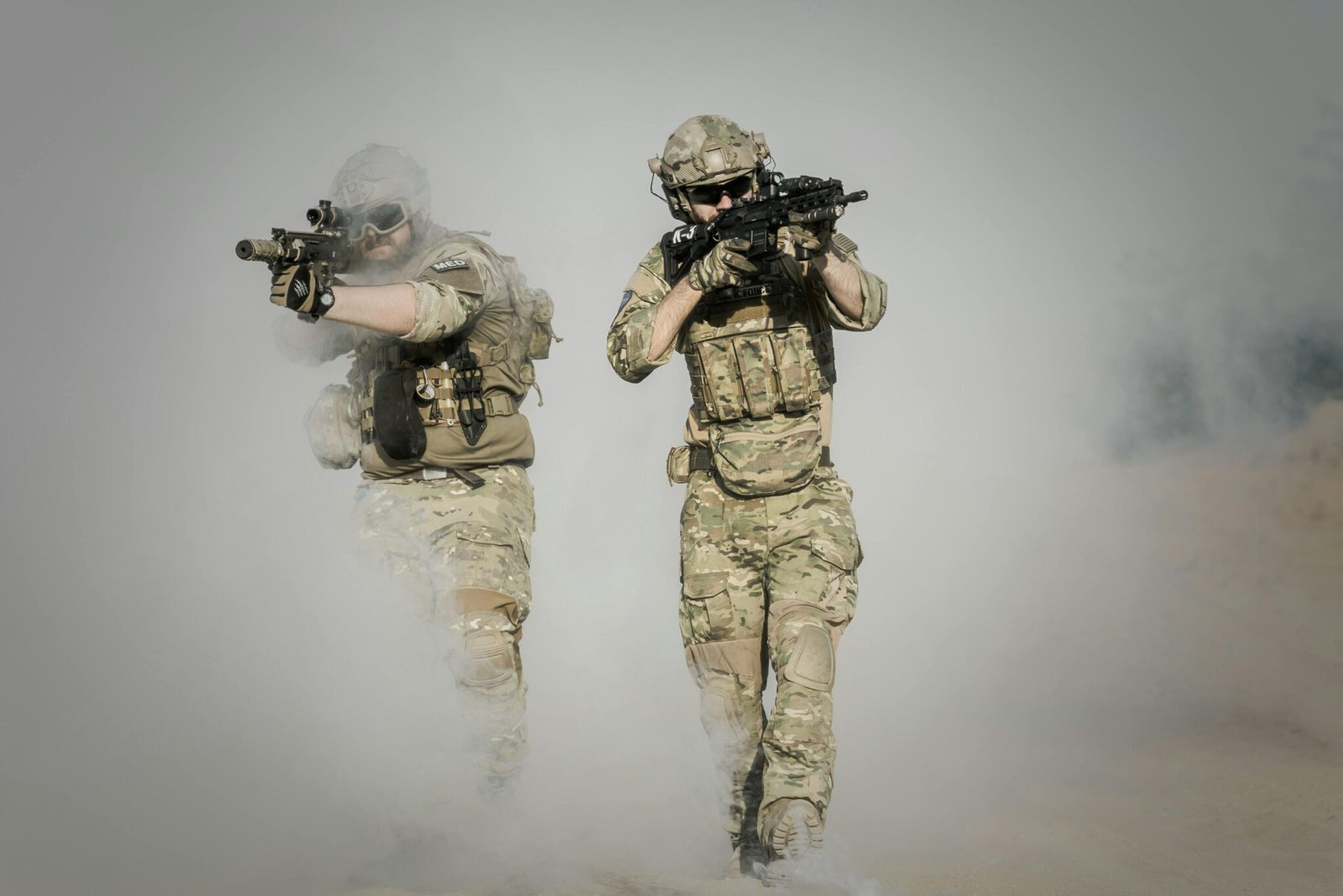 Combat clothing