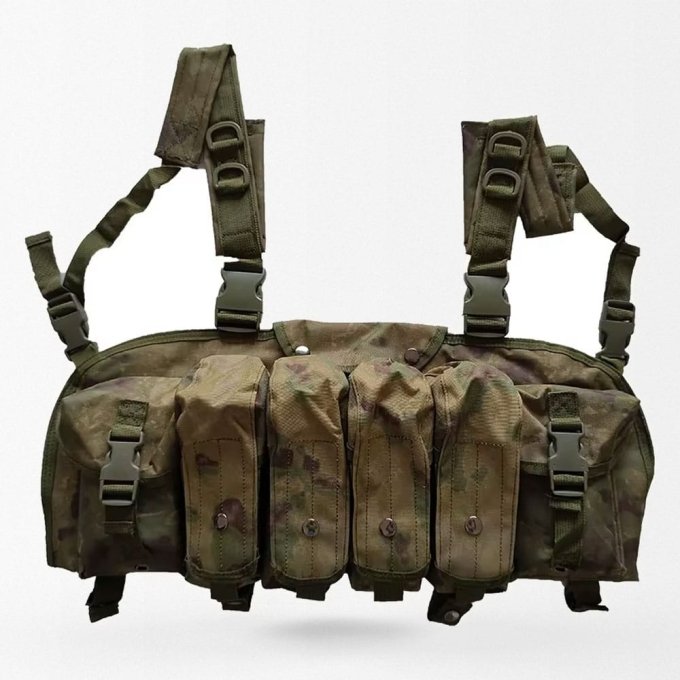 8 mag Atacs fg ak chest rig