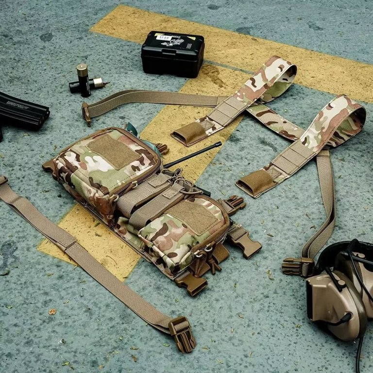 Light Chest Rig Multicam