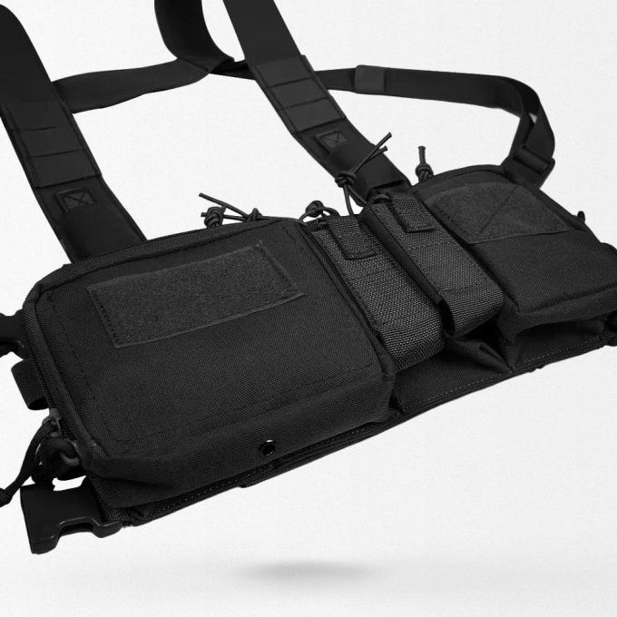 Light chest rig black
