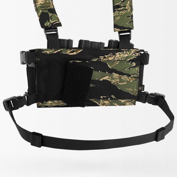 Tiger Stripes micro chest rig "D3CRM"