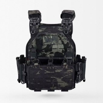 Lightweight Multicam Black Plate Carrier