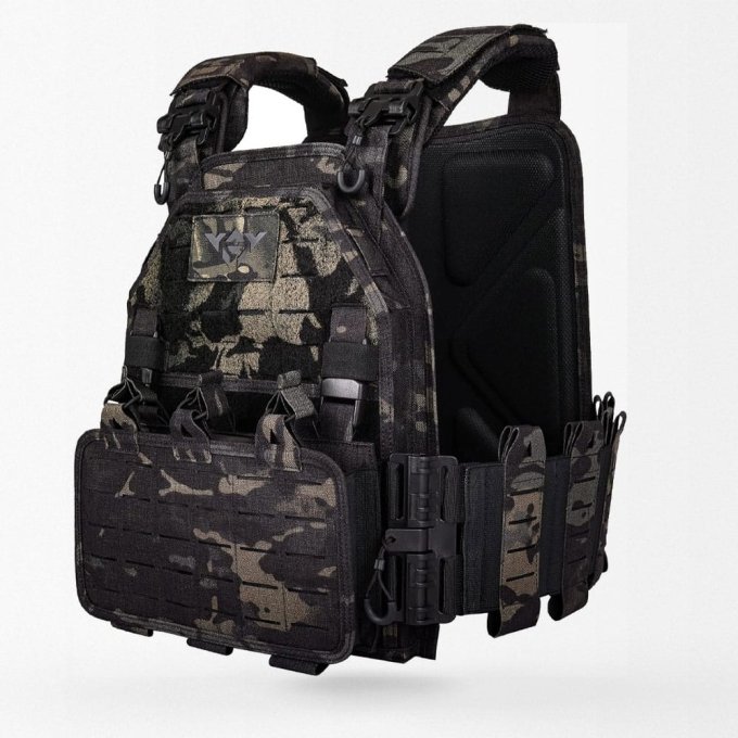 Lightweight Multicam Black Plate Carrier