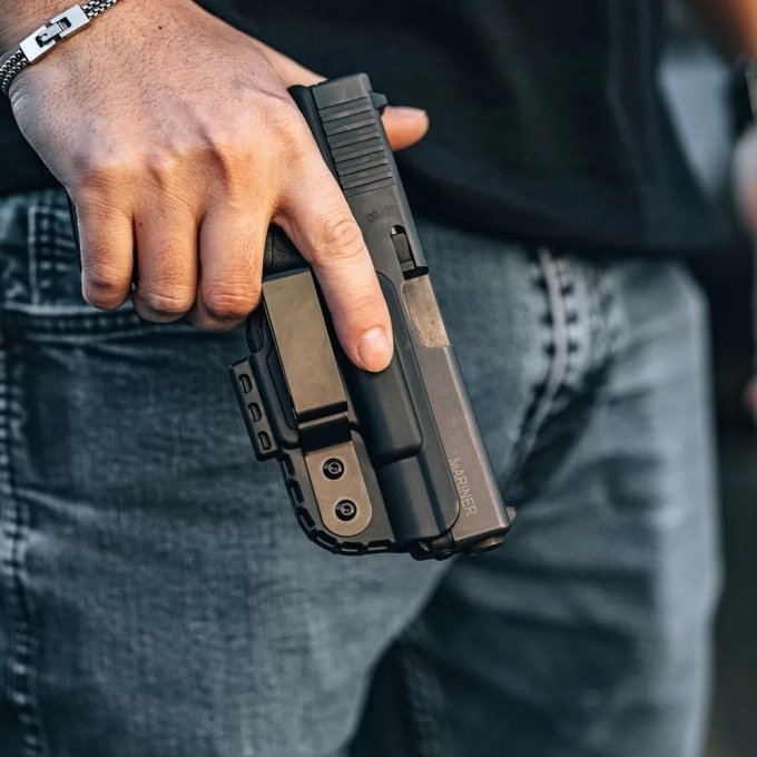 Black iwb concealed carry holster - Image 5