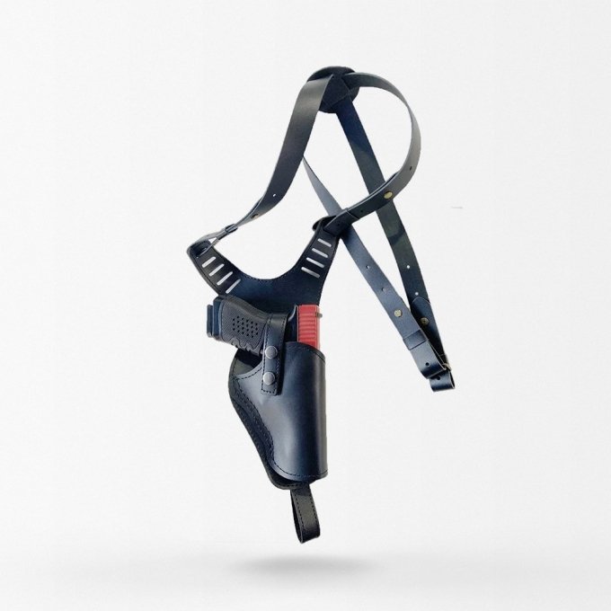 Shoulder pistol holster leather