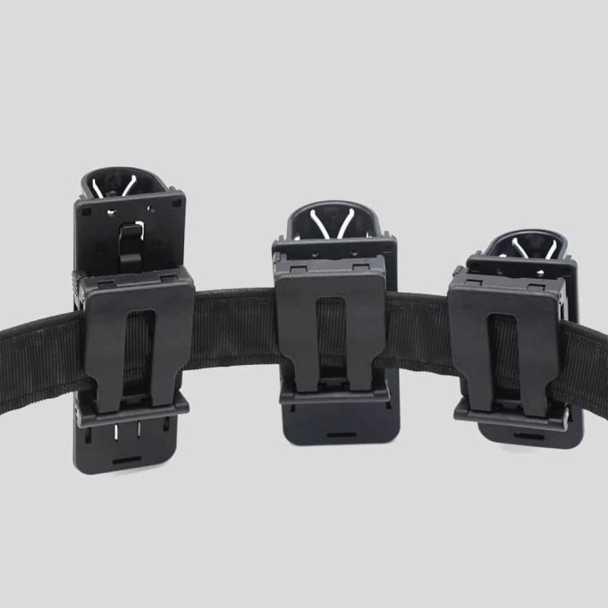 Spray holster for duty belt - Image 4