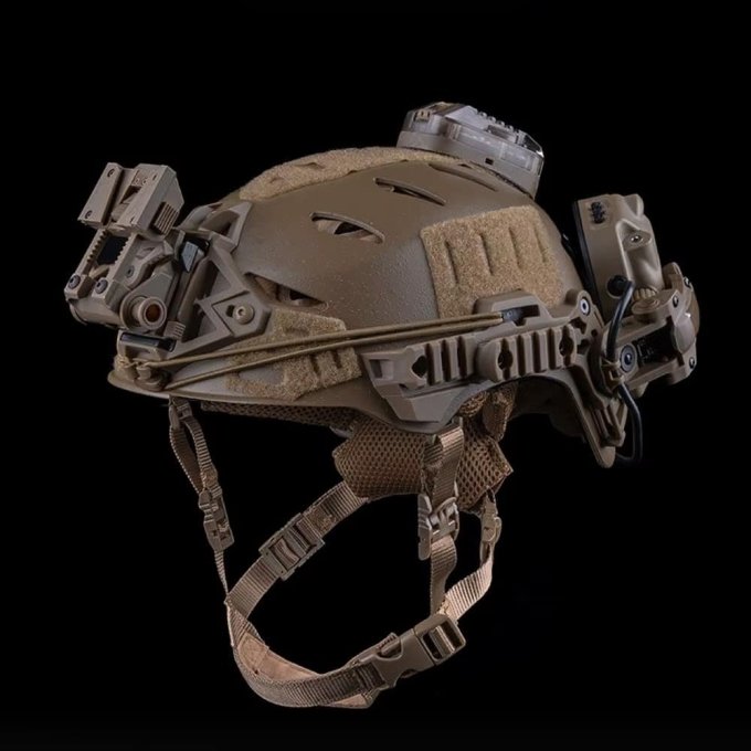 Advanced tactical training helmet - Image 8