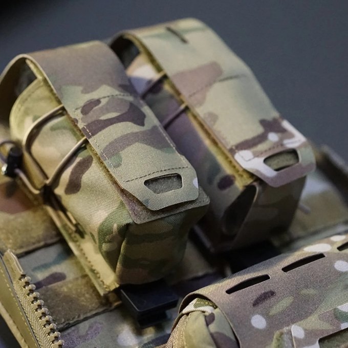 Large flash bang grenade pouch - Image 3