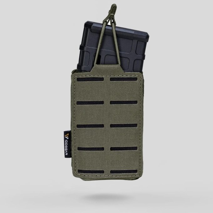 Single laser cut magazine pouch