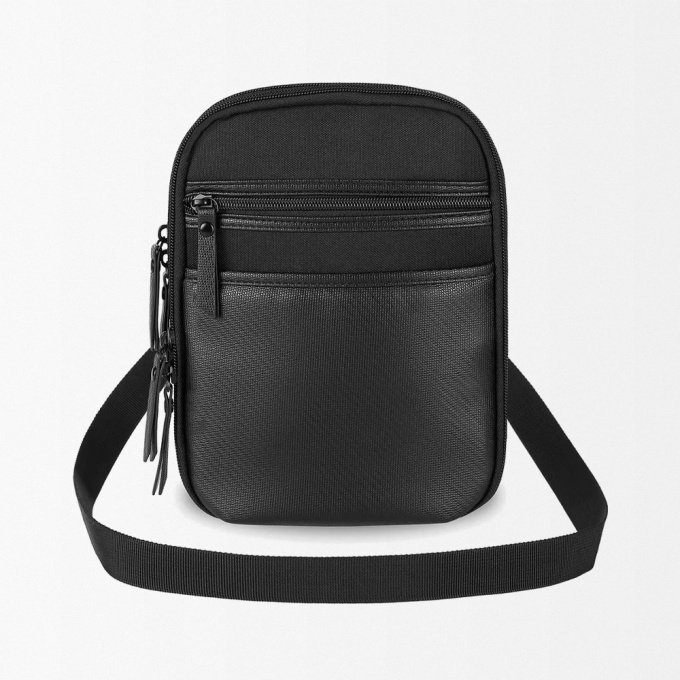 Tactical carry pistol pouch