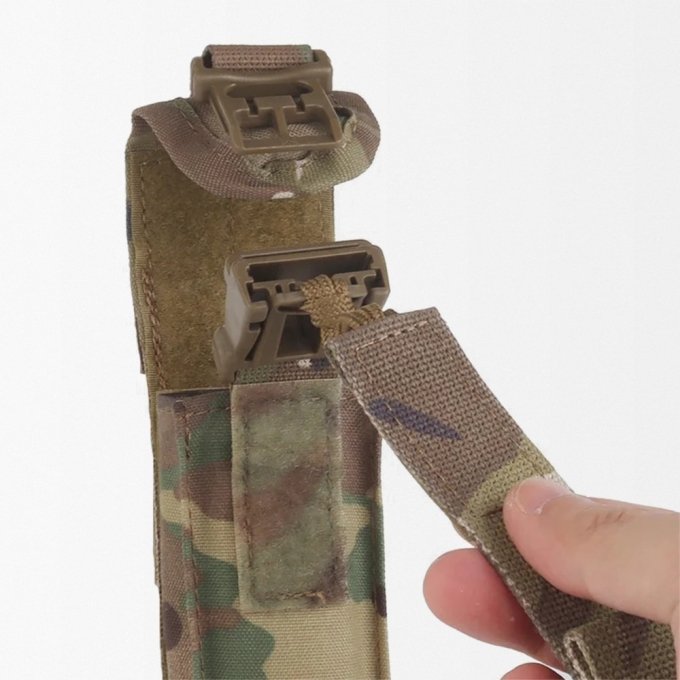 Tactical tourniquet pouch with quick release buckle - Image 3