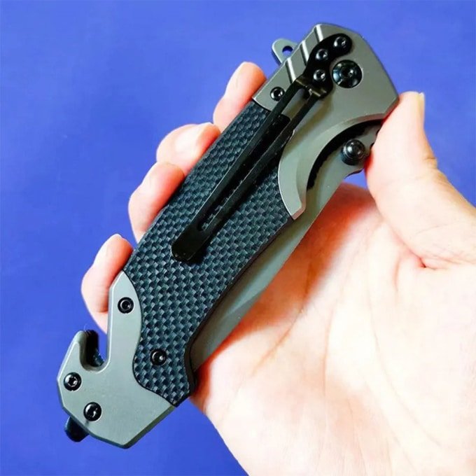 Tactical folding knife with glass breaker - Image 6