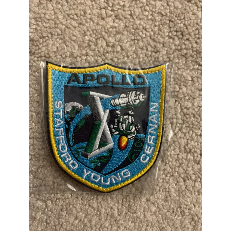 Apollo xiii patch photo review