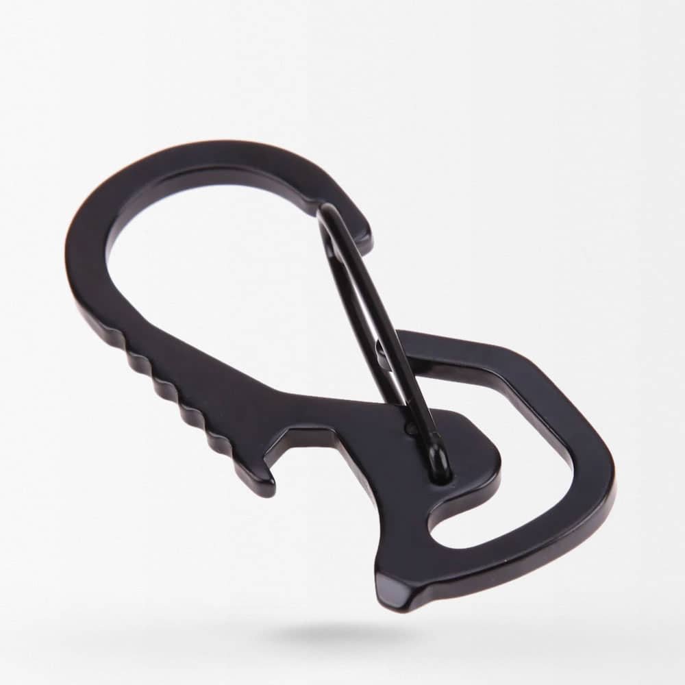 Tactical carabiner cap lifter